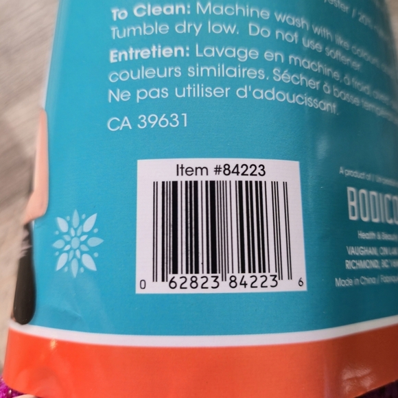 NWT Bodico Non-Slip Yoga Mat Towel - Purple/Pink - Picture 2 of 6